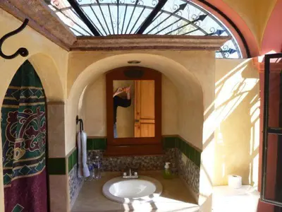 Un baño de Loma de Guadalupe Alamos Sonora