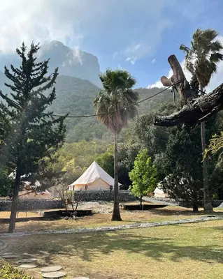 Paisaje cerca de este camping
