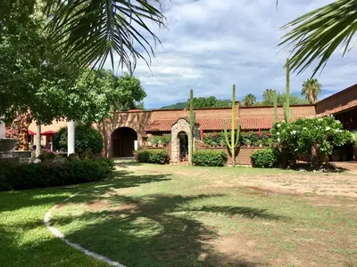 Jardín al aire libre en Hacienda de los Santos