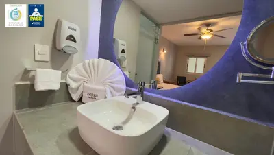 Un baño de Hotel Maioris Bellavista