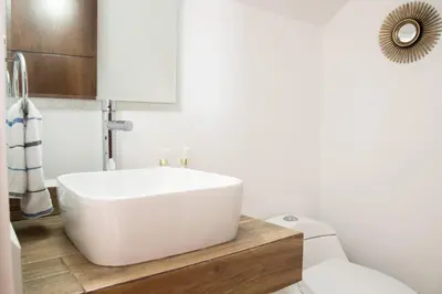 Un baño de CASA FAMILIAR PARA 8 PERSONAS EN RESIDENCIAL SEGURO