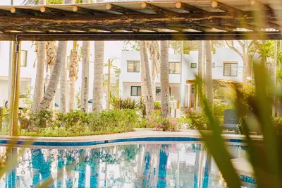 Piscina en o cerca de CASA FAMILIAR PARA 8 PERSONAS EN RESIDENCIAL SEGURO