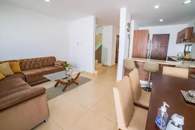 Zona de estar de CASA VACACIONAL PERFECTA PARA TU FAMILIA!