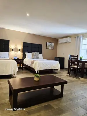 Cama o camas de una habitación en Hotel Express Inn
