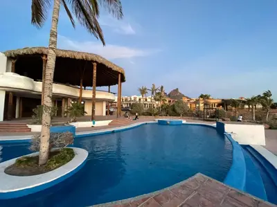 Piscina en o cerca de Condominios Costa Diamante