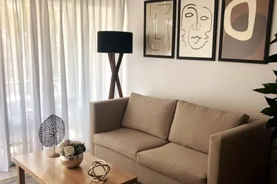 Zona de estar de Modern Decor Apartment near ocean