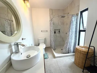 Un baño de Casa DOS21 Boutique Apartments Playa Sur
