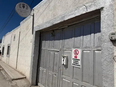Certificado, premio, señal o documento que está expuesto en Casa Díaz Habitacion Diamante