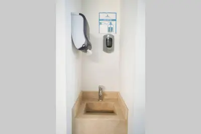 Un baño de Departamento Atlántico Alberca y Casa Club