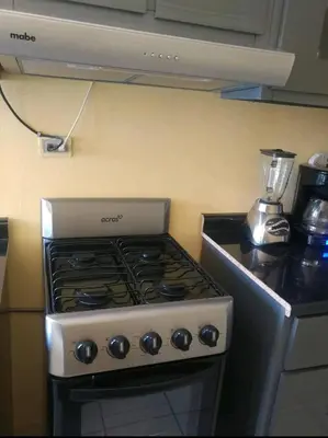 Una cocina o zona de cocina en Casa Vicky Alojamiento para vacaciones y trámites consulares