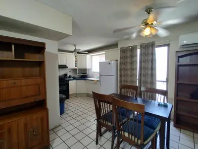 Una cocina o zona de cocina en Hospedajes la Quinta