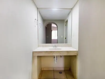 Un baño de Hotel La Fuente, Saltillo