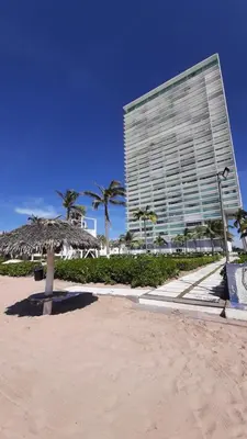 Edificio en el que se encuentra el apartamento