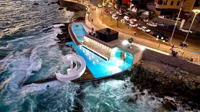 Piscina en o cerca de Dpto CASA BRISA! a 600 metros de Playa&Malecon! Alberca!