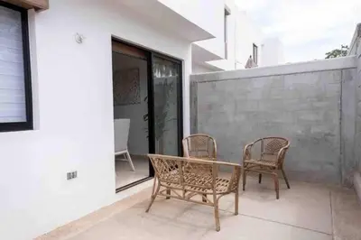Un balcón o terraza de La casa del Mar. Mazatlán