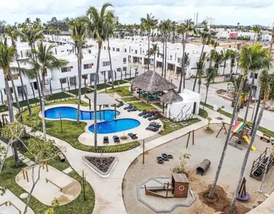 Piscina en o cerca de Casa completa con terraza extendida a la alberca