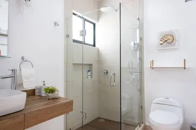 Un baño de - CASA PALMA - Moderna casa a pasos de la playa