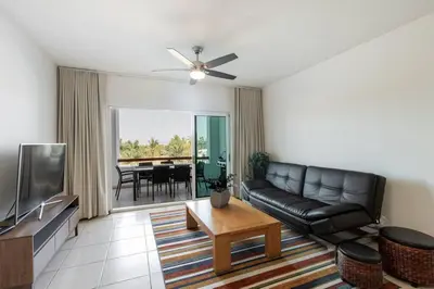 Una televisión o centro de entretenimiento en Exclusivo departamento en la zona dorada