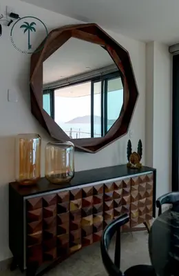 Plano de Moderno condominio con vista al mar!