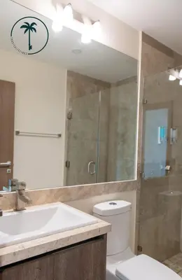 Un baño de Terraza con Vista al Mar, BBQ y Piscina
