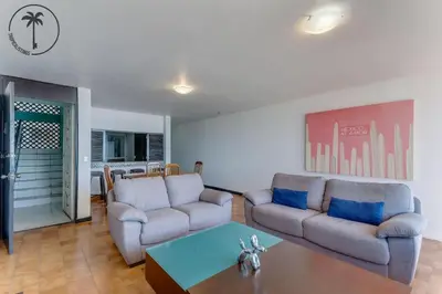 Zona de estar de 2 BDR Apartment with Ocean View in Avenida del Mar