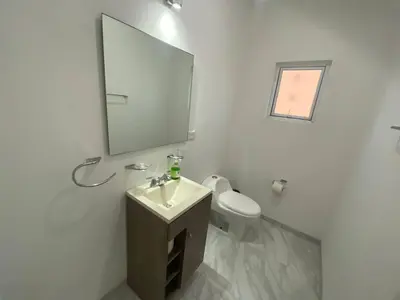 Un baño de Lovely 2 bedroom oceanfront condo in Mazatlan