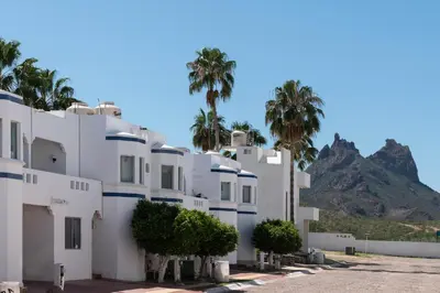Plano de Acogedor condominio en el centro de San Carlos