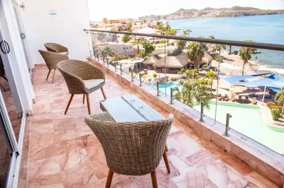 Piscina en o cerca de HOTEL SAN CARLOS PLAZA