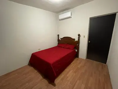 Plano de Bonita Casa completamente Amueblada