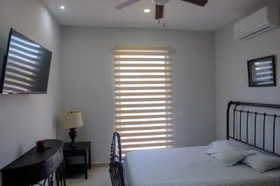Cama o camas de una habitación en 2br/2ba Condo 1 block to ocean! - Unit 6