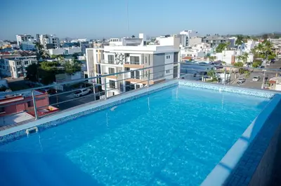 Piscina en o cerca de 2br/2ba Condo 1 block to ocean! - Unit 6