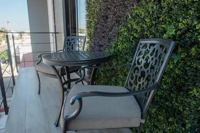 Un balcón o terraza de 2br/2ba Condo 1 block to ocean! - Unit 4