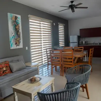 2br/2ba Condo 1 block to ocean! - Unit 4