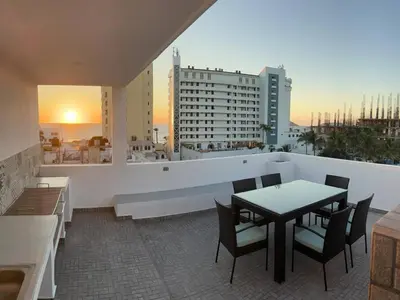 Un balcón o terraza de 2br/2ba Condo 1 block to ocean! - Unit 3