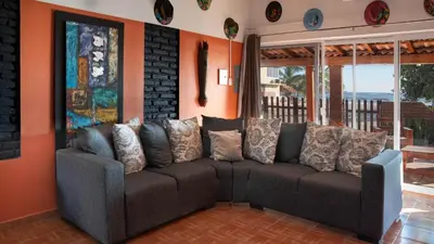 Zona de estar de Casa Belen - Beautiful Beach View Home on Stone Island