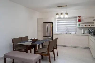 Una cocina o zona de cocina en Cómoda Villa para pasar momentos increíbles